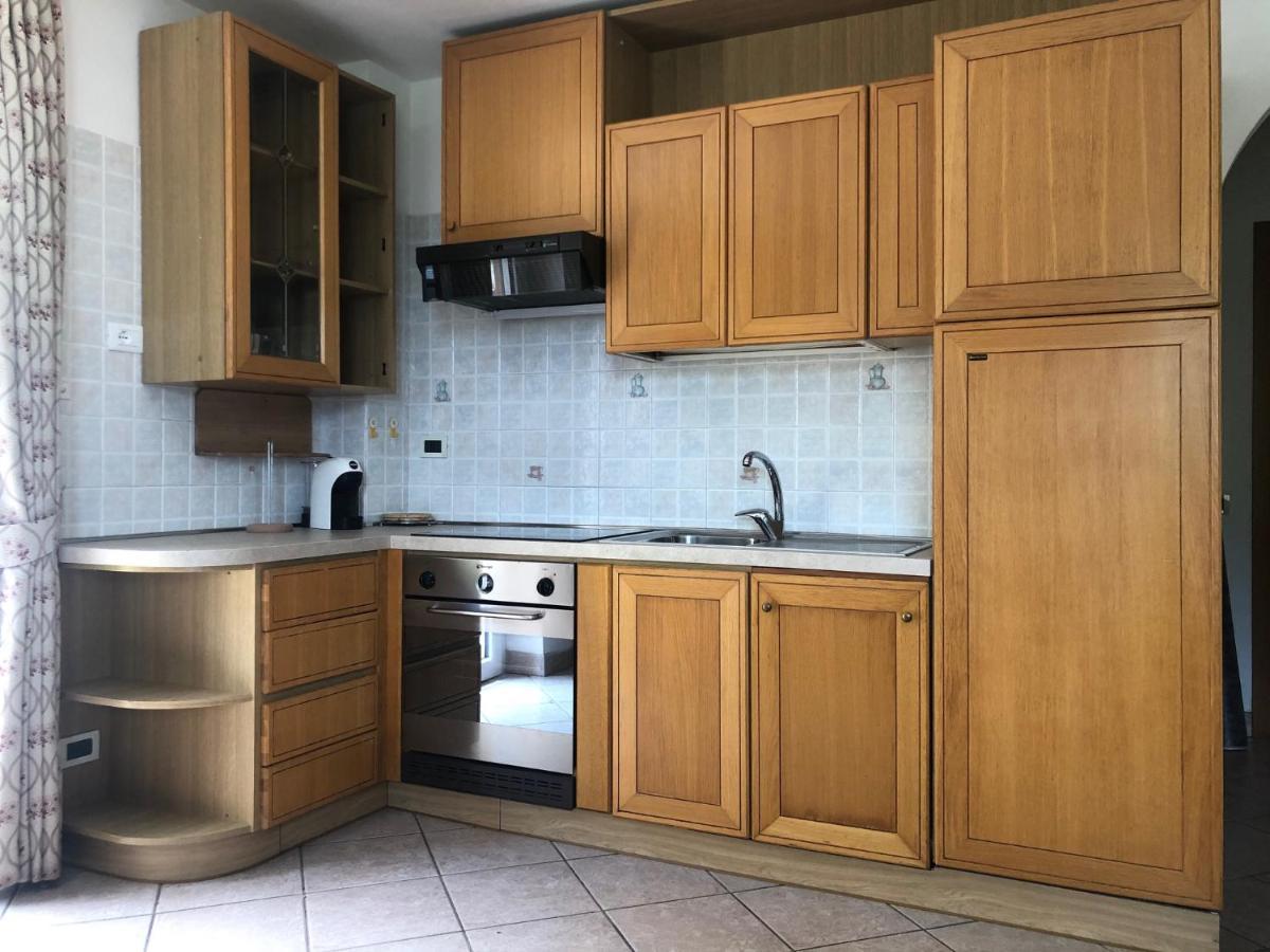 Appartamenti Penasa Renato Commezzadura Exteriör bild